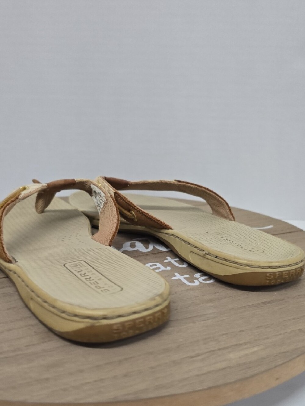 Sperry Tan Cream & Gold Braided Thong Sandals Womens Size 9.5 - Picture 7 of 16